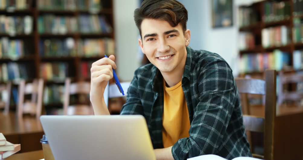 11 Easy Scholarships To Apply For in 2025 11 Easy Scholarships To Apply For in 2025