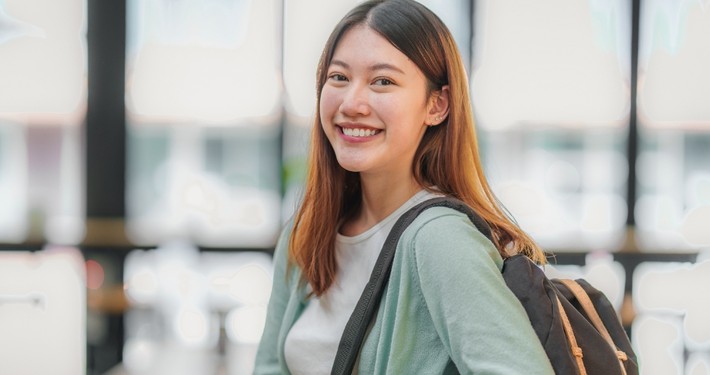 Public vs. Private College: Which One Is Right for You? Public vs. Private College: Which One Is Right for You?