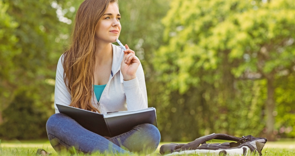 In-State vs. Out-of-State College: Pros & Cons In-State vs. Out-of-State College: Pros & Cons