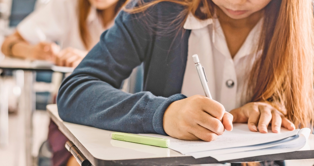 A Guide to College Entrance Exams A Guide to College Entrance Exams